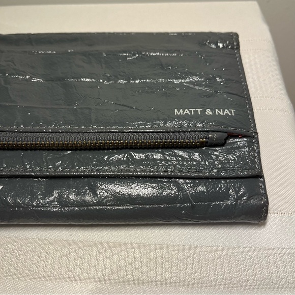 Matt & Nat Charcoal Grey Wallet. Many pockets. Card slots. Zippered. Snap! - Picture 2 of 9